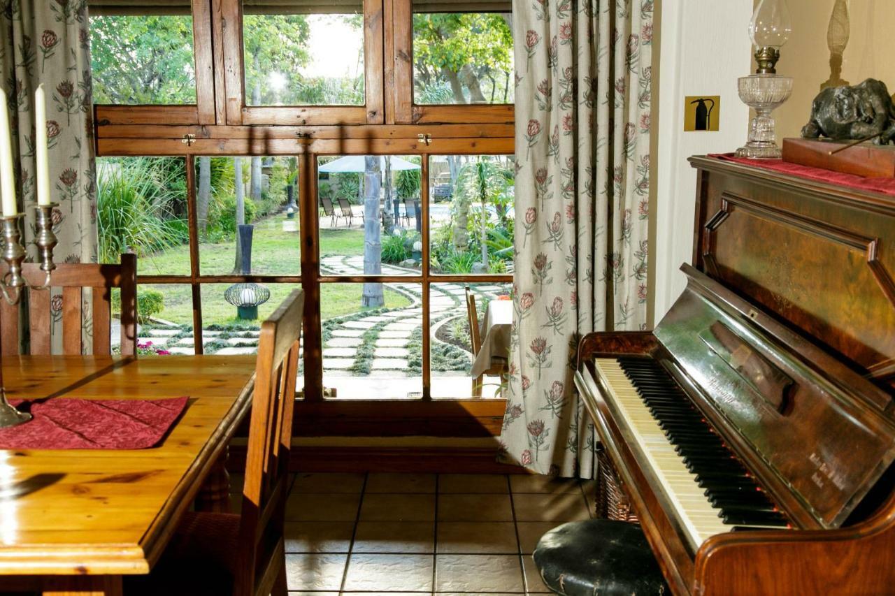 Oakdene Guest House Oudtshoorn Exterior photo
