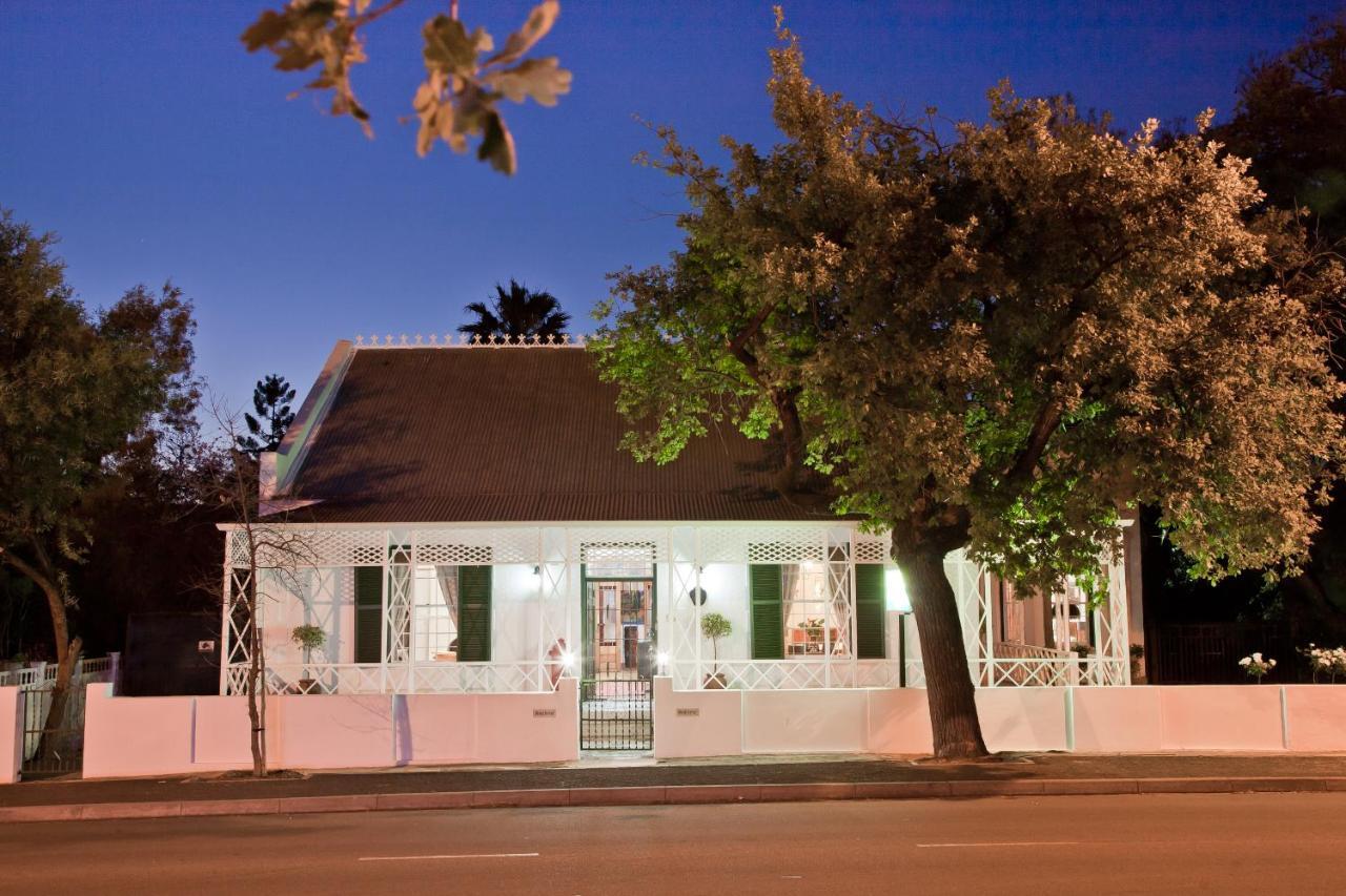 Oakdene Guest House Oudtshoorn Exterior photo