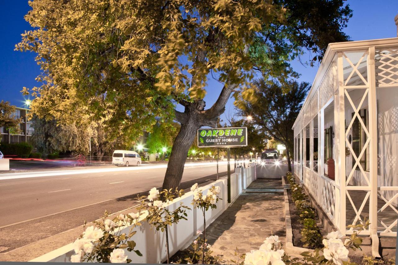Oakdene Guest House Oudtshoorn Exterior photo