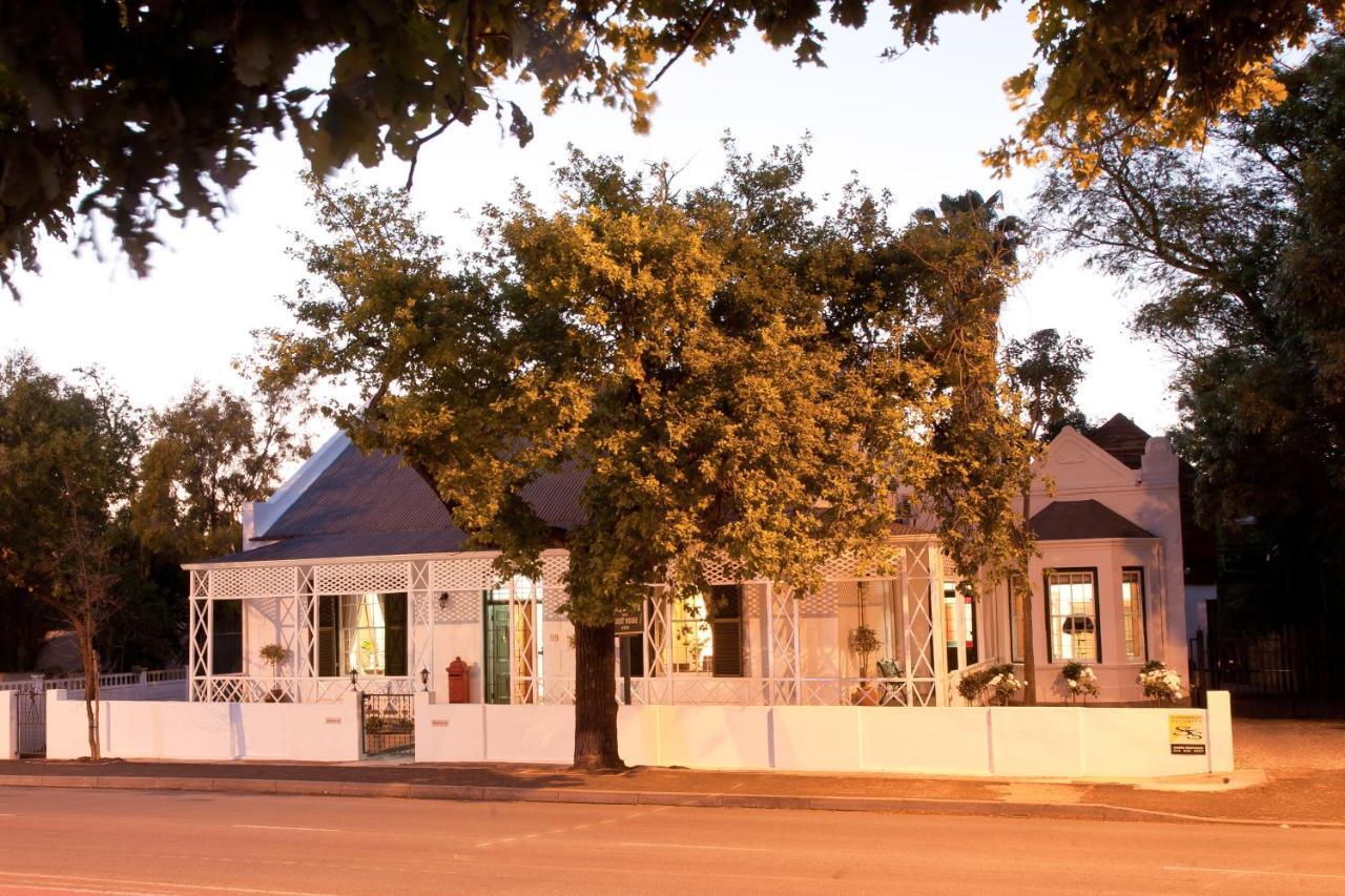 Oakdene Guest House Oudtshoorn Exterior photo