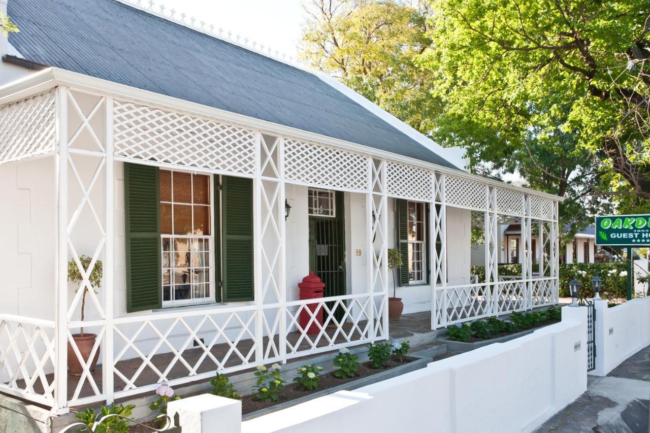 Oakdene Guest House Oudtshoorn Exterior photo